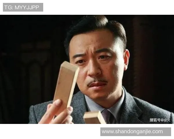 当红影星携手绿茵巨星同框展现跨界友谊魅力瞬间 当红影星携手绿茵巨星同框展现跨界友谊魅力瞬间