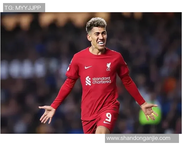 足球场上的另类魅力十大球星丑陋外貌大揭秘